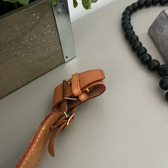 Louis Vuitton Luggage Tag & Poignet Set - Picture 7 of 12